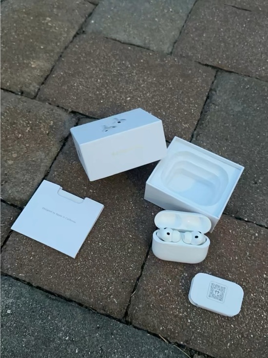Apple Other - Apple airpods pro 3rd generation 2025 
Very good quality high definition audio